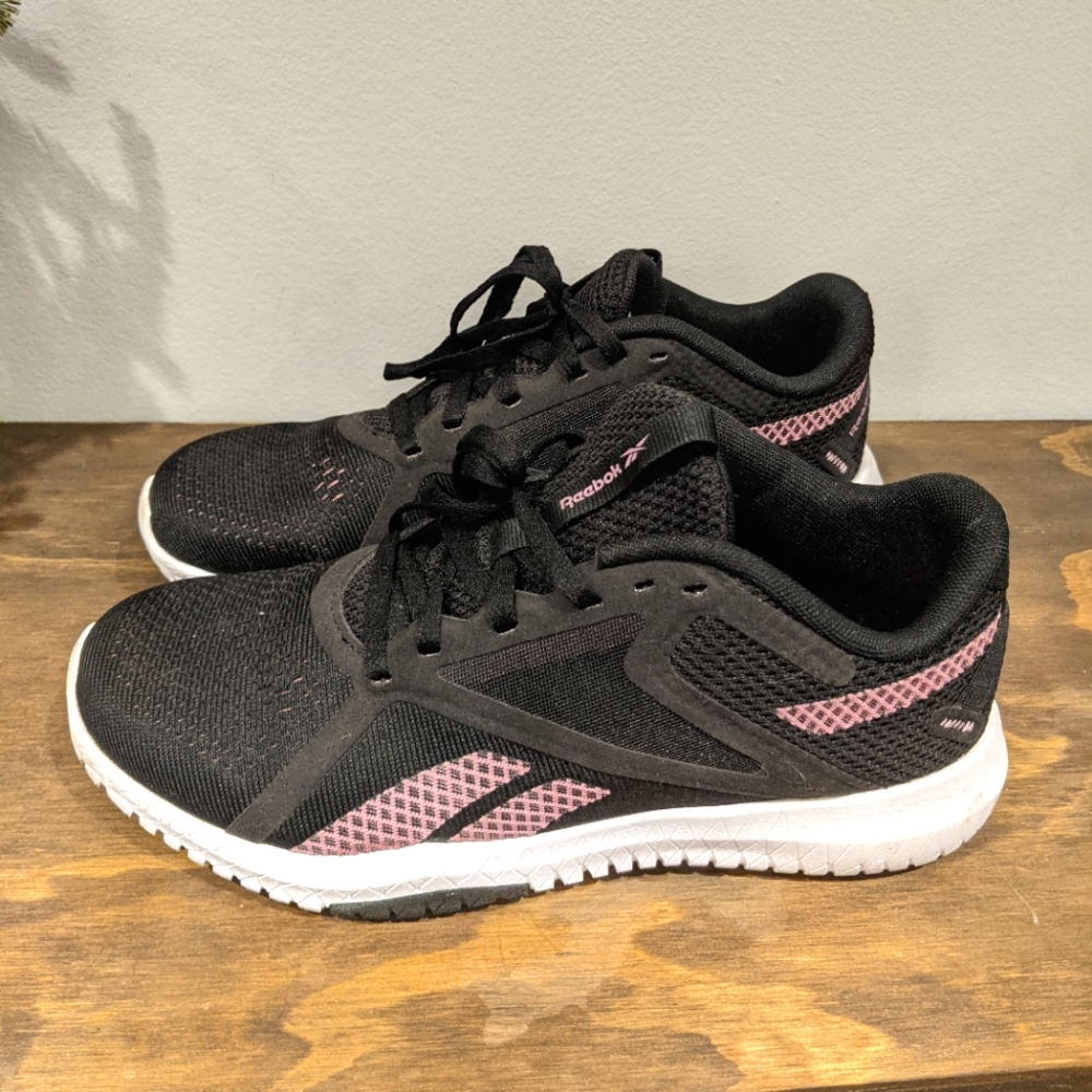 Reebok Flexagon Force sneakers, running shoes Size 7 Black and Pink